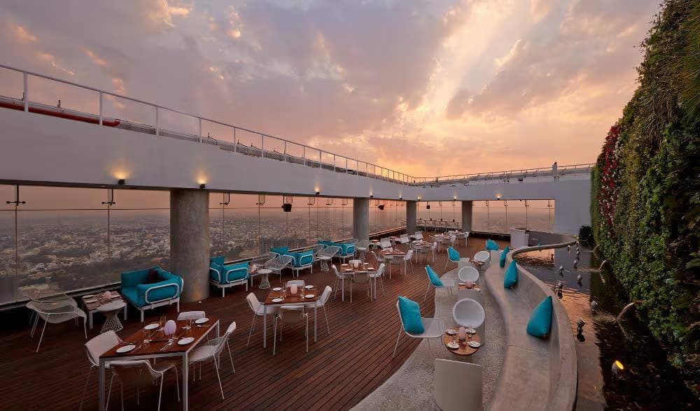 High Ultra Lounge